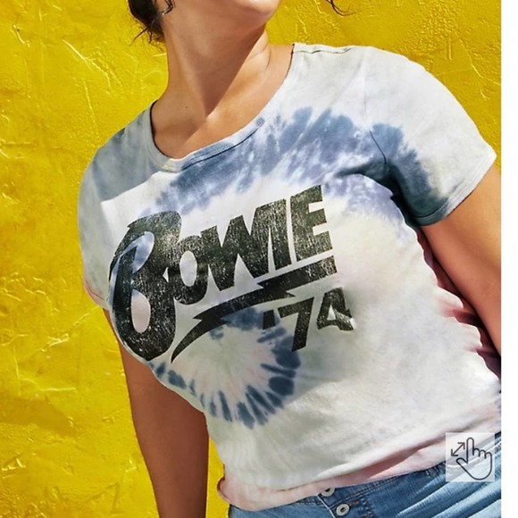 TORRID CLASSIC FIT RINGER TEE DAVID BOWIE PINK & BLUE TIE-DYE NWT - Picture 1 of 4